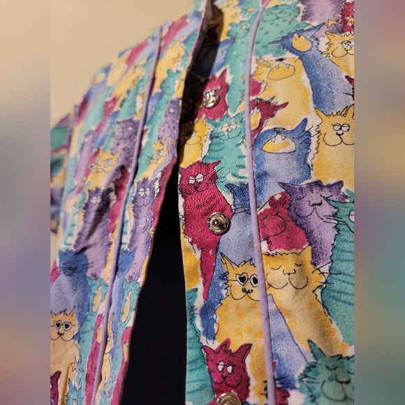 Scrub top - Picture 2 of 4